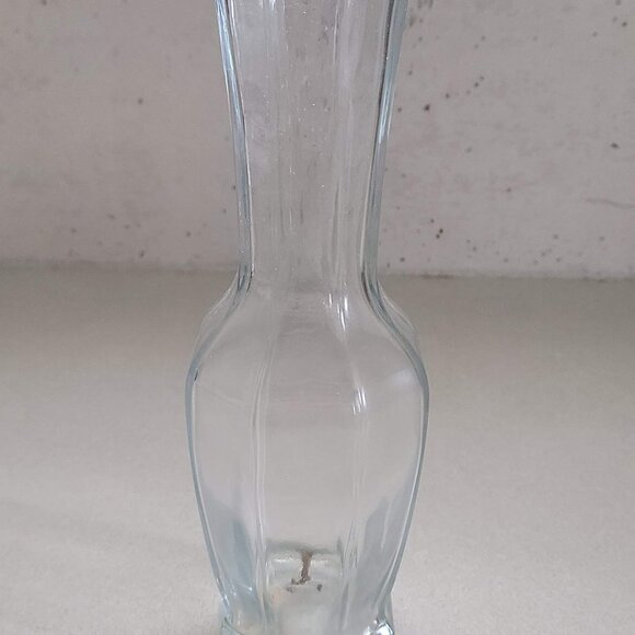 Vase - Picture 3 of 7